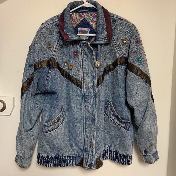Vintage Jackets & Blazers - RESERVED @ninabridgid Vintage Denim Jacket M/L